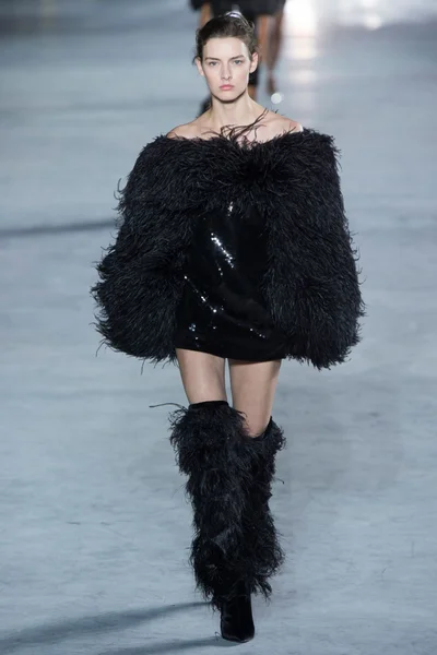 Look 73
